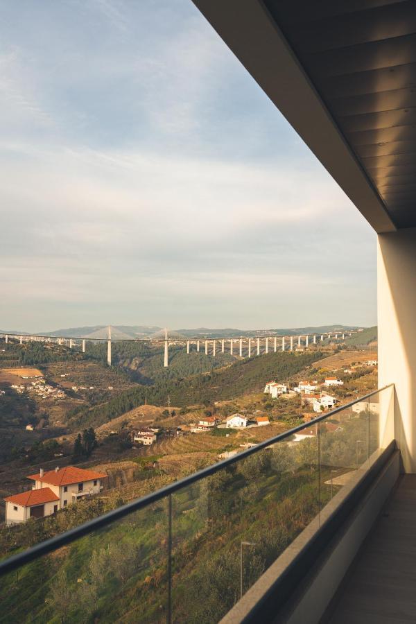 Mw Douro Wine & Spa Santa Marta de Penaguiao Exterior photo The A25 motorway near Aljustrel