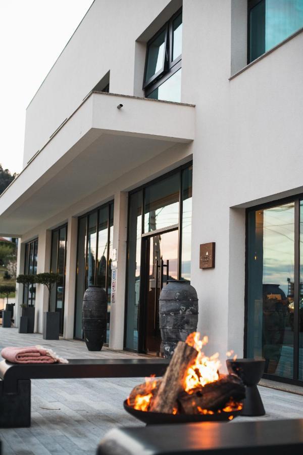 Mw Douro Wine & Spa Santa Marta de Penaguiao Exterior photo The new winery